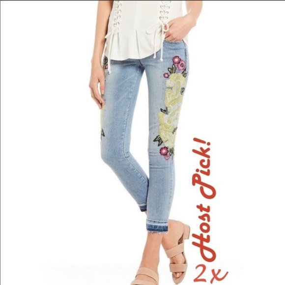 William Rast NEW Embroidered Studded Skinny Ankle Jeans Denim Womens NWT 🎉HP🎉 - Picture 2 of 10